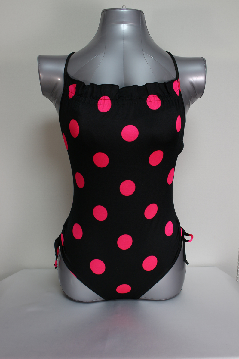 送料込 水着 ボーダー かわいい 279拍卖