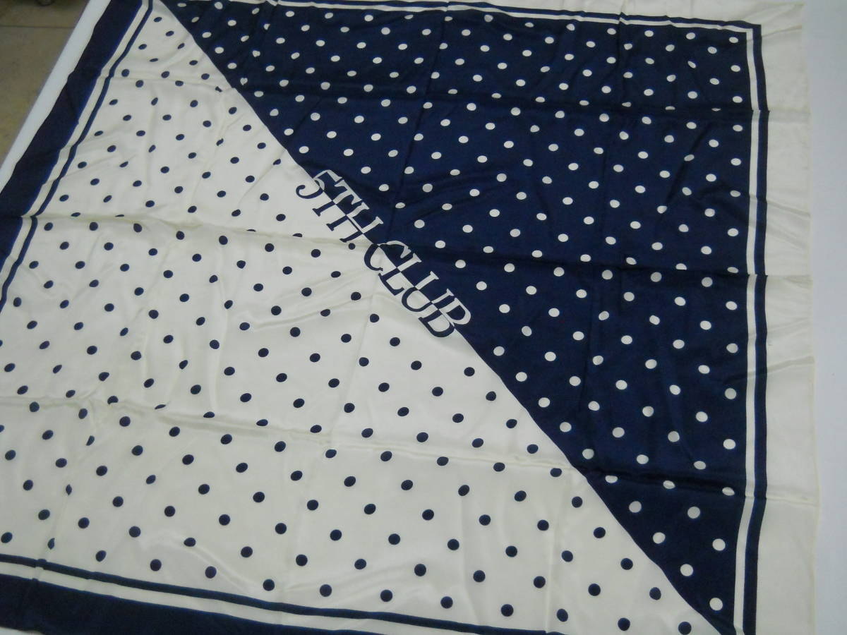 love239♪5th CLUBのスカーフ  拍卖