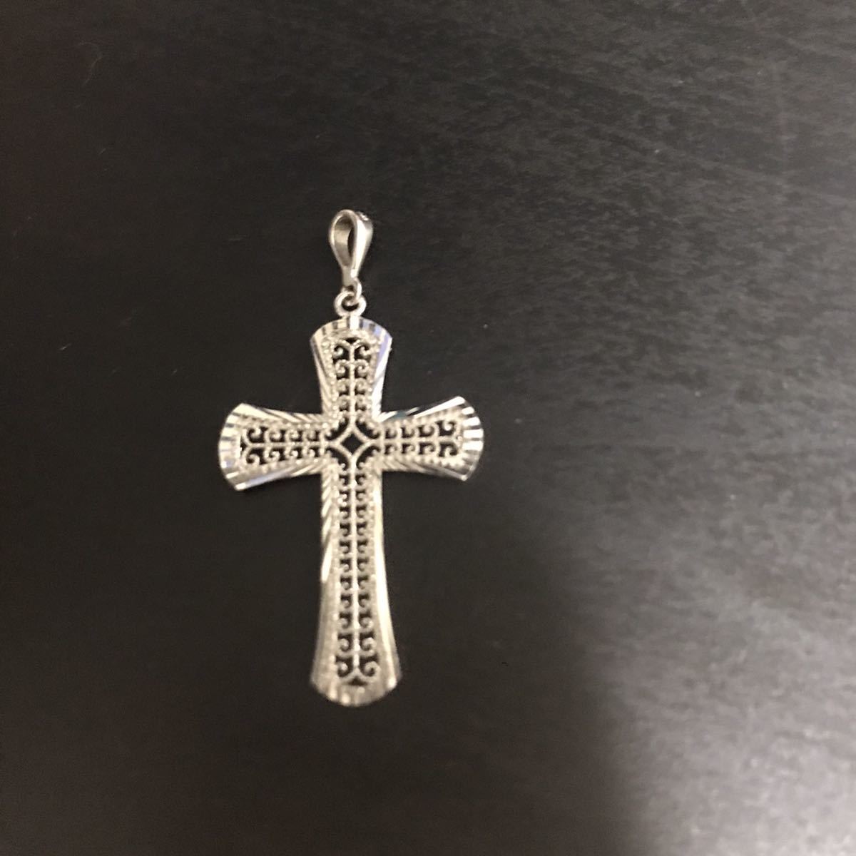 K14WGホワイトゴールド クロスペンダント リバーシーブル 両面 縦4.5センチ 横2.5センチ拍卖