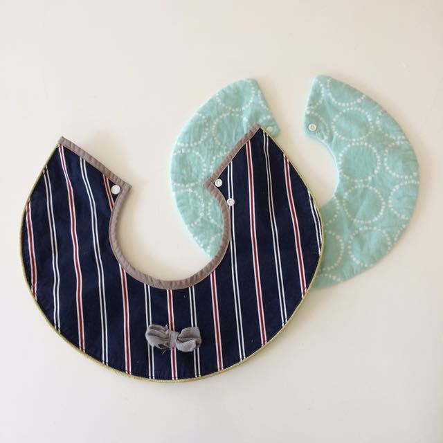 【ベビースタイ】ハンドメイド まんまるスタイネクタイドット2枚よだれかけ拍卖