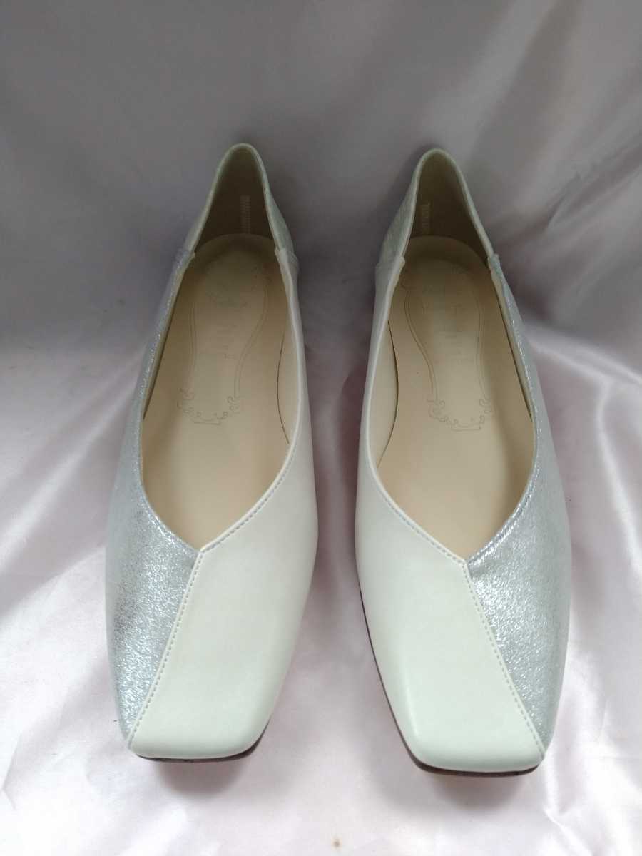 新品【23cm】メタルルージュ スクエアトゥ フラットヒールパンプス シルバー拍卖