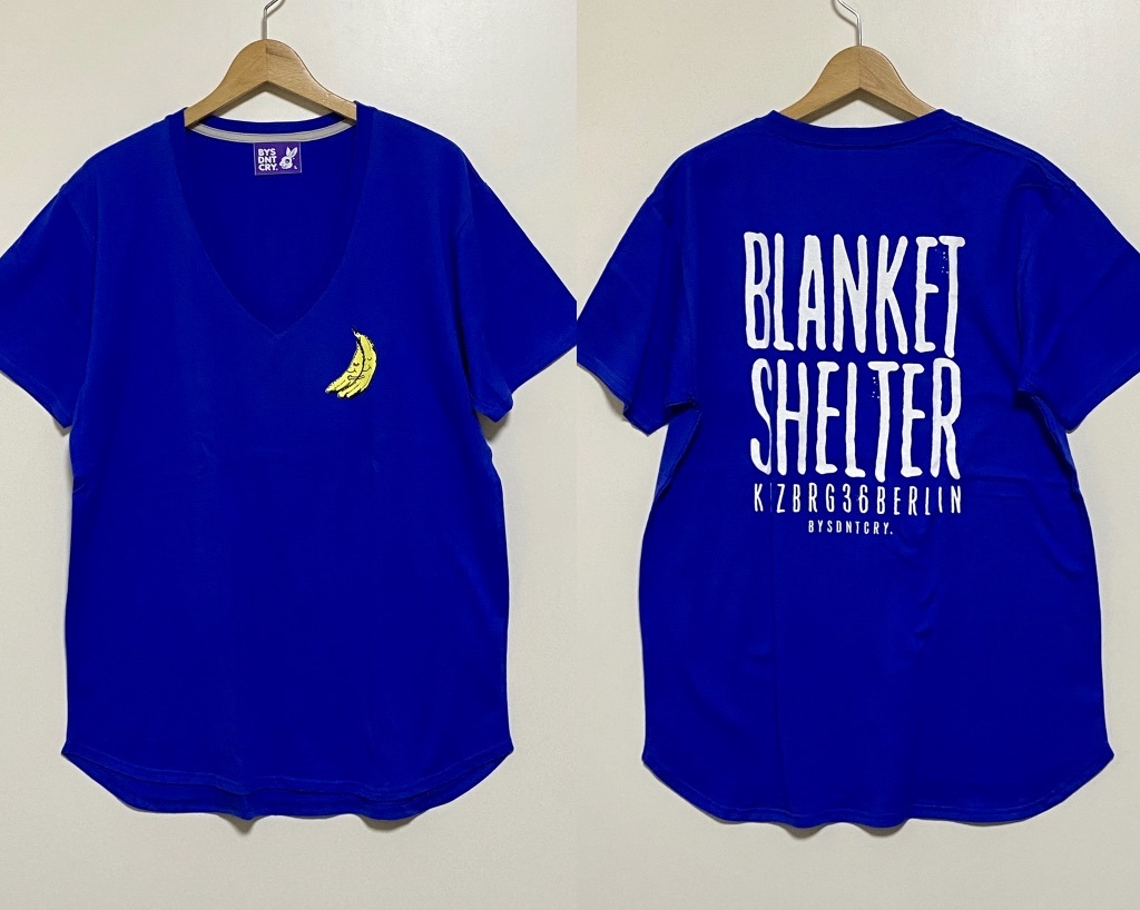 美品☆BYSDNTCRY ボーイズドントクライ Vネック 半袖Tシャツ 半袖カットソー L 青 ブルー バナナ BYS DNT CRY a拍卖