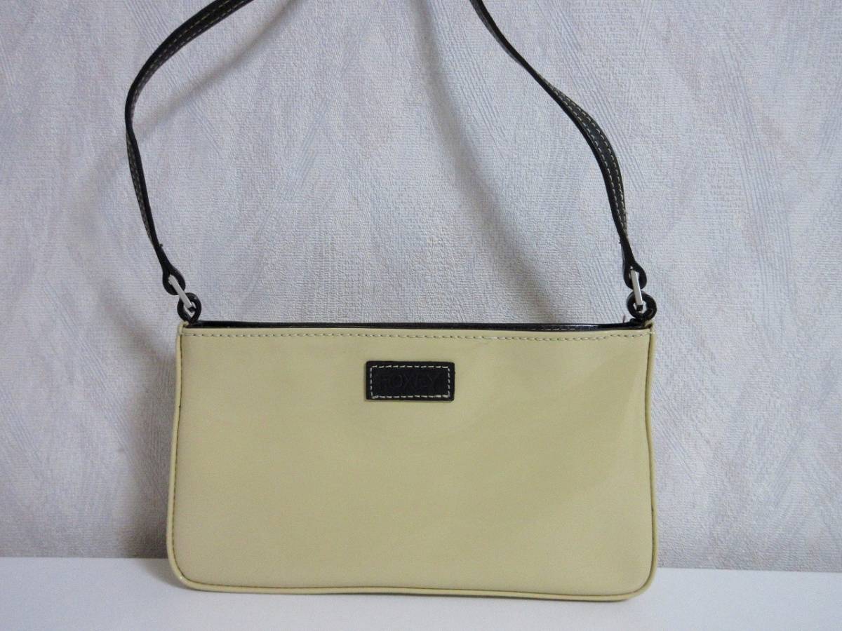 フォクシー FOXEY エナメル ミニ ハンドバッグ ベージュ 北2865拍卖