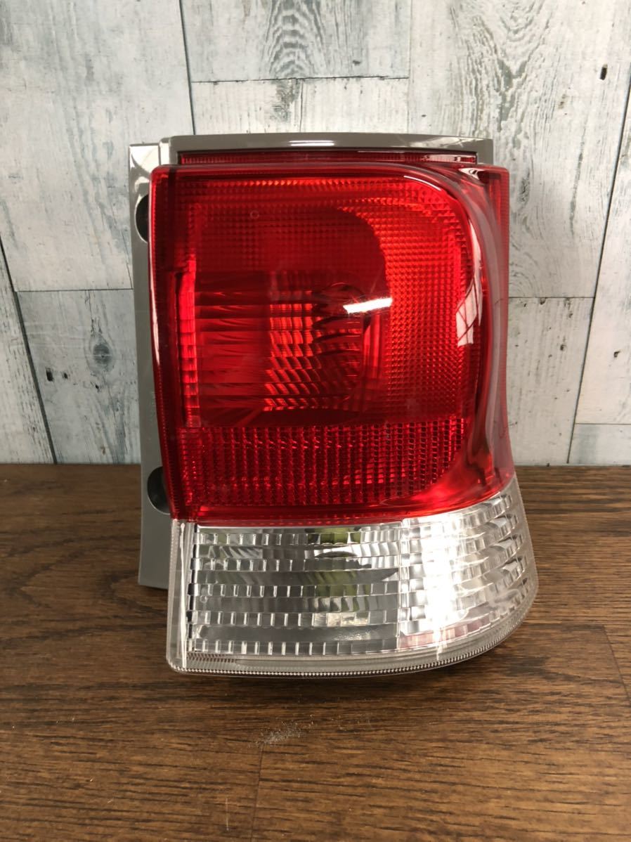 G-069:ダイハツ タント DBA-L375S 右テール拍卖