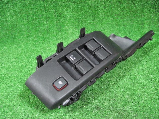 ホンダ フィット シャトル GG8 パワーウィンドウスイッチ 中古 M38539 カバー付き 210683拍卖