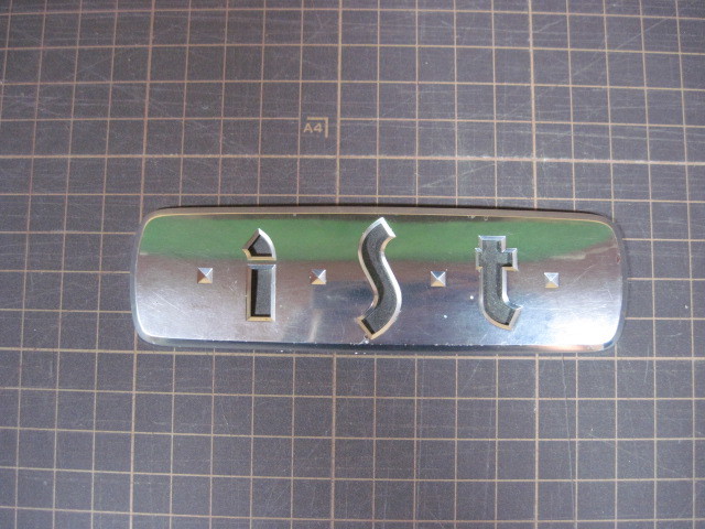 トヨタ 純正 イスト ist 車名 エンブレム 12.5cm×3.6cm 中古 210762拍卖