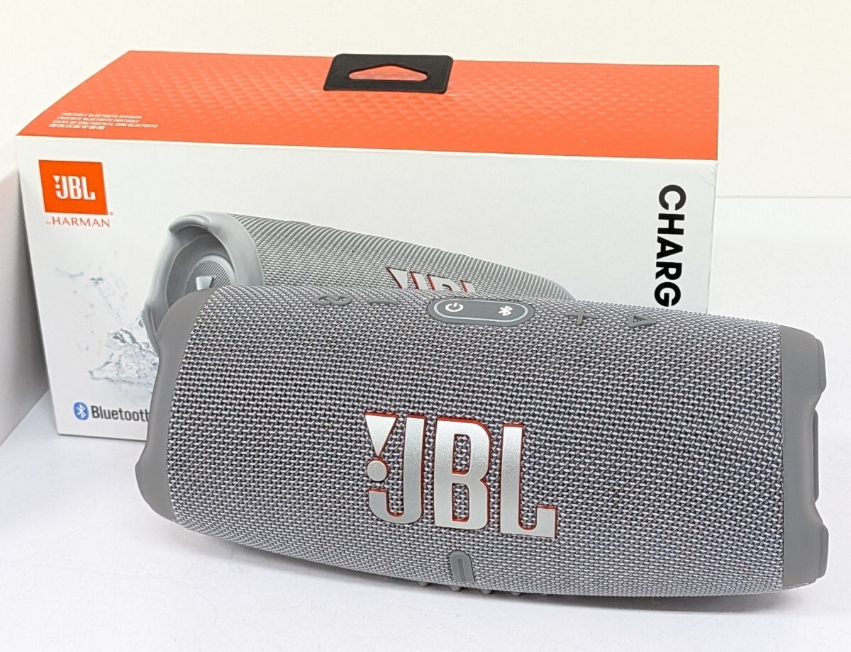 【SR833-1】 美品 JBL CHARGE 5 Bluetooth ワイヤレス スピーカー ブラック ポータブル 防水 モバイルバッテリー機能付き 音出しOK拍卖