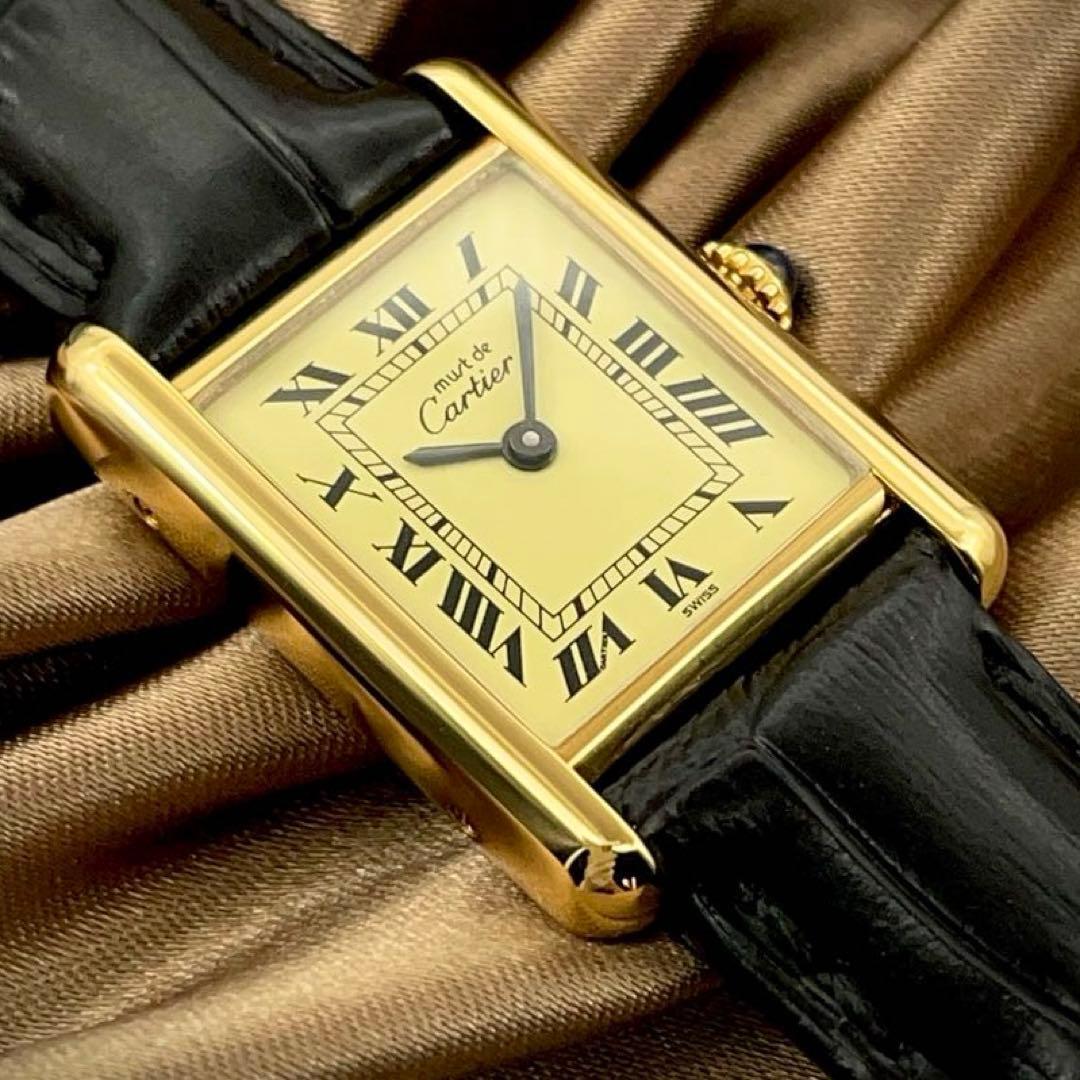 T312 分解整備・新品仕上済 Cartier カルティエ ヴェルメイユ マストタンクSM アイボリー文字盤×黒ストラップ 手巻 機械式 腕時計拍卖