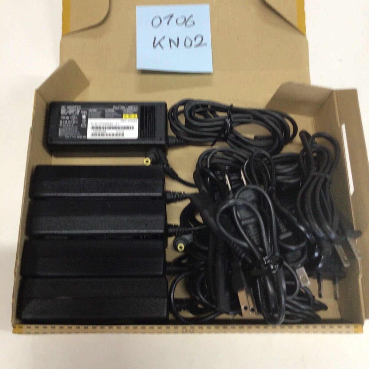 (0706KN02)送料無料/中古/FUJITSU 富士通 フジツウ/FMV-AC332(ADP-65JH ABZ CP500581-01)/19V/3.42A/純正 ACアダプタ 5個セット拍卖