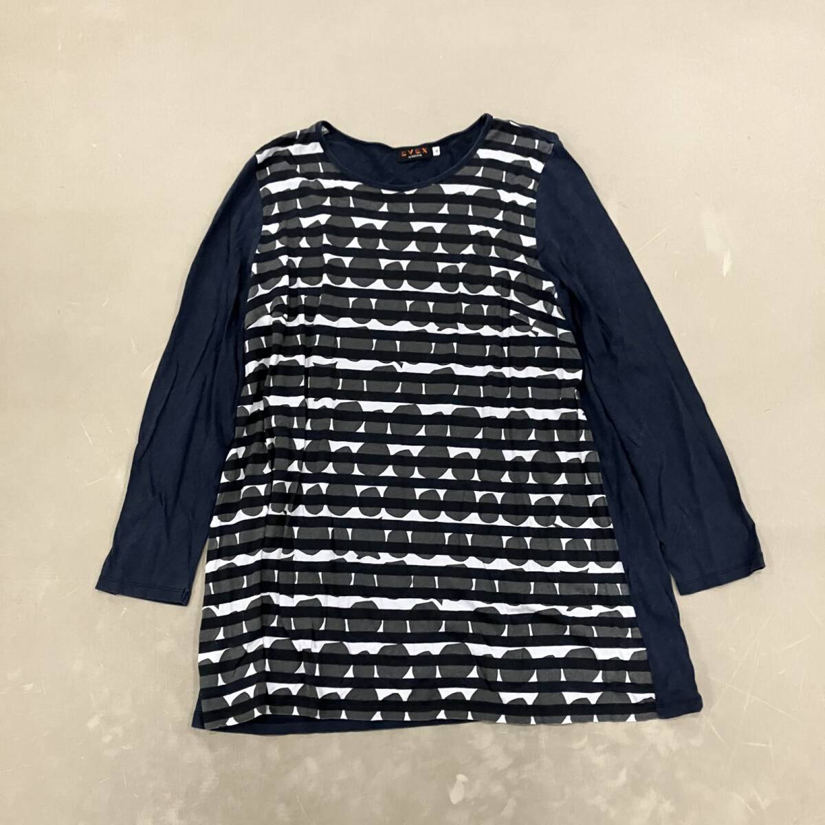 ★ EVEX by KRIZIA エヴェックスバイクリツィア プルオーバー チュニック ロング丈 トップス 三陽商会 ネイビー系 総柄 46 レディース拍卖
