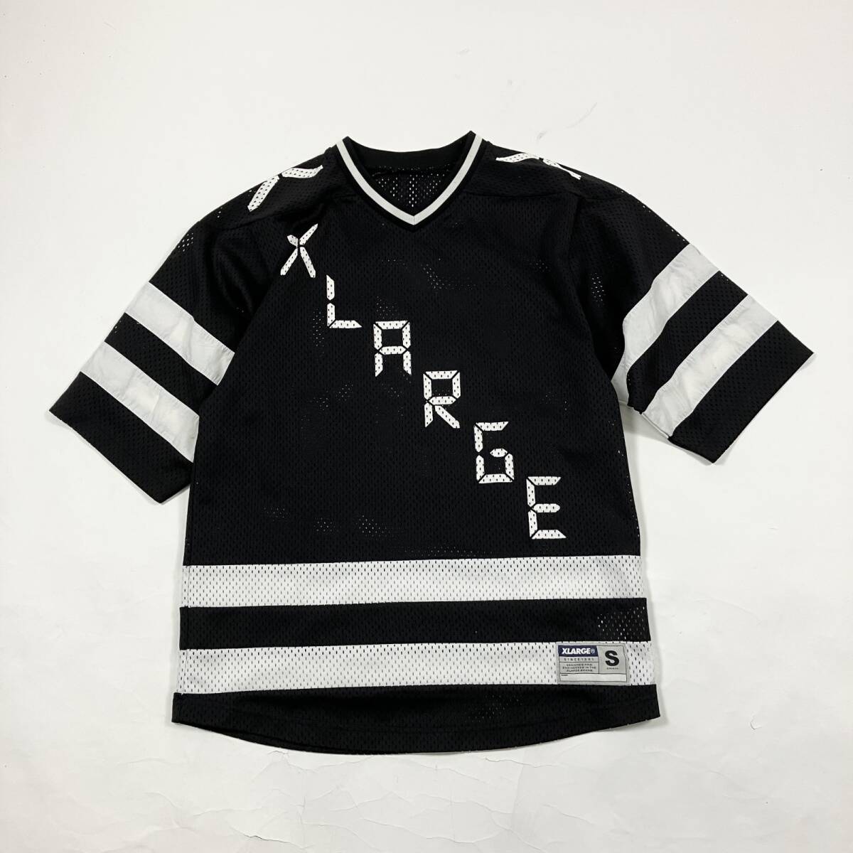 ★ XLARGE エクストララージ デジタルロゴ ホッケーシャツ 長袖シャツ トップス 春夏 ブラック系 S メンズ拍卖