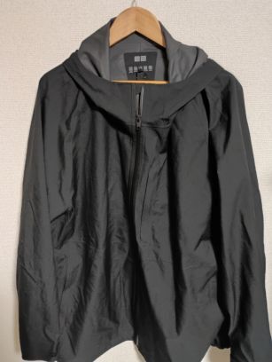 【送料無料】ユニクロ ブロックテックパーカ【4XL】拍卖