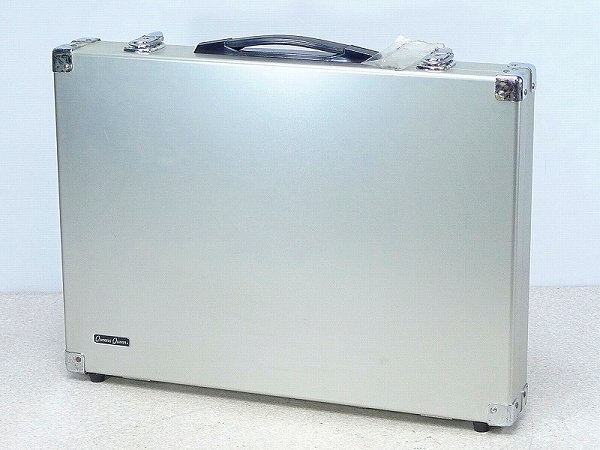 10AB1512▲Queens Queen54cm×8cm×38cmジュラルミンアタッシュケース鍵付・カメラアルミビジネスハード拍卖