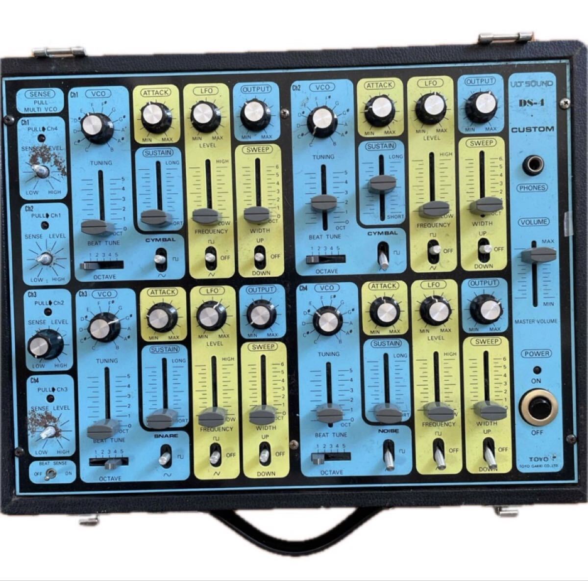 ULT-SOUND DS-4 CUSTOM ドラムシンセサイザー TOYO GAKKI拍卖