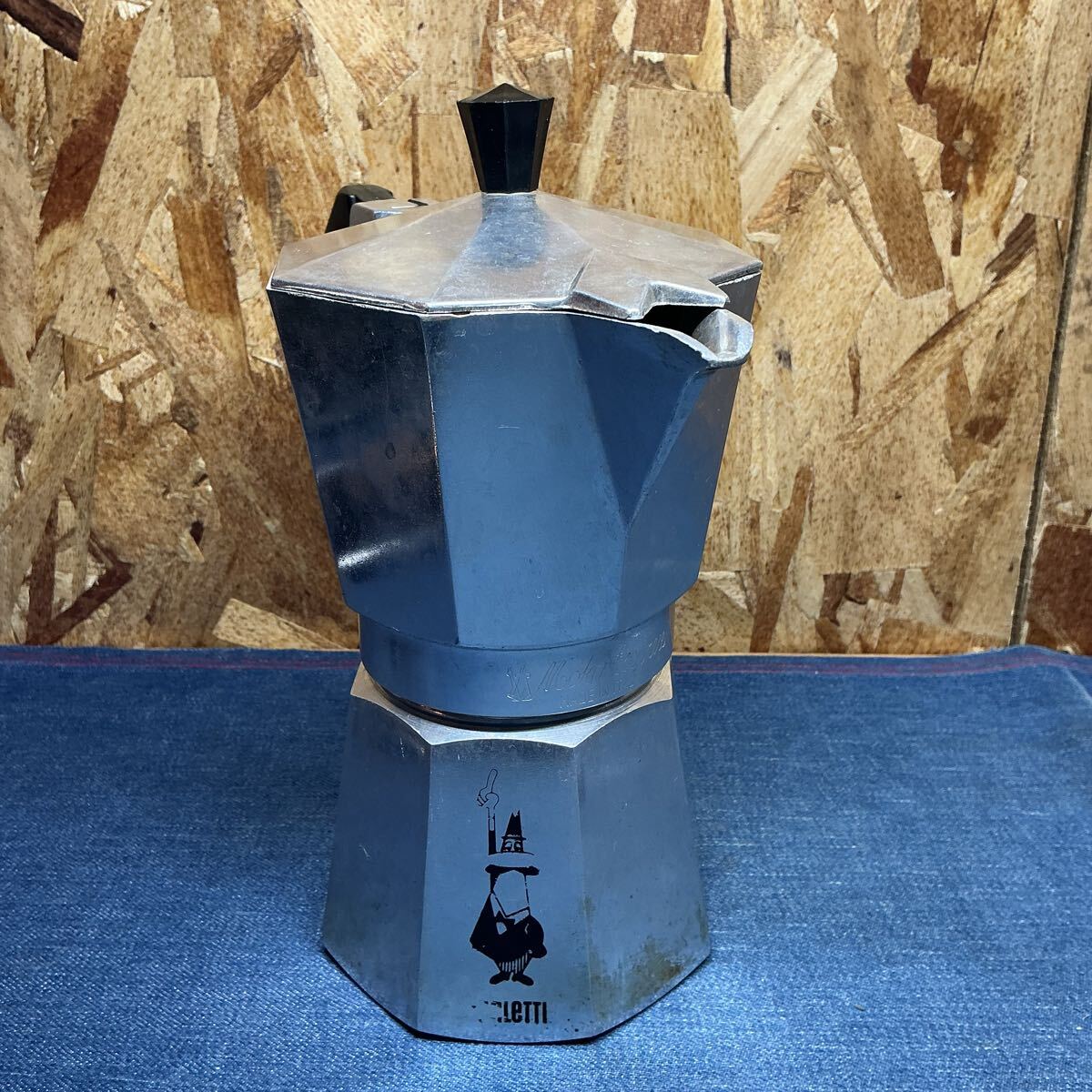 送料無料【Nた6831】Bialetti ビアレッティ コーヒーモカエキスプレス イタリア製 旧デザイン拍卖