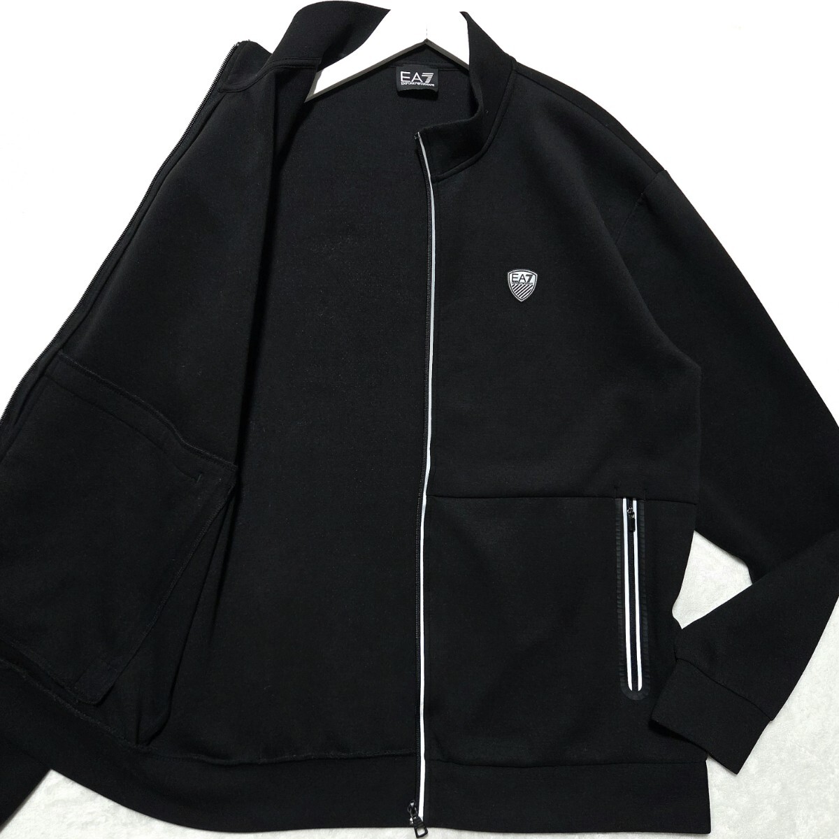 美品/XXL ■EMPORIO ARMANI ブルゾン トラックジャケット ボンディング エンブレムロゴ ジップアップ ストレッチ エンポリオ アルマーニ 黒拍卖