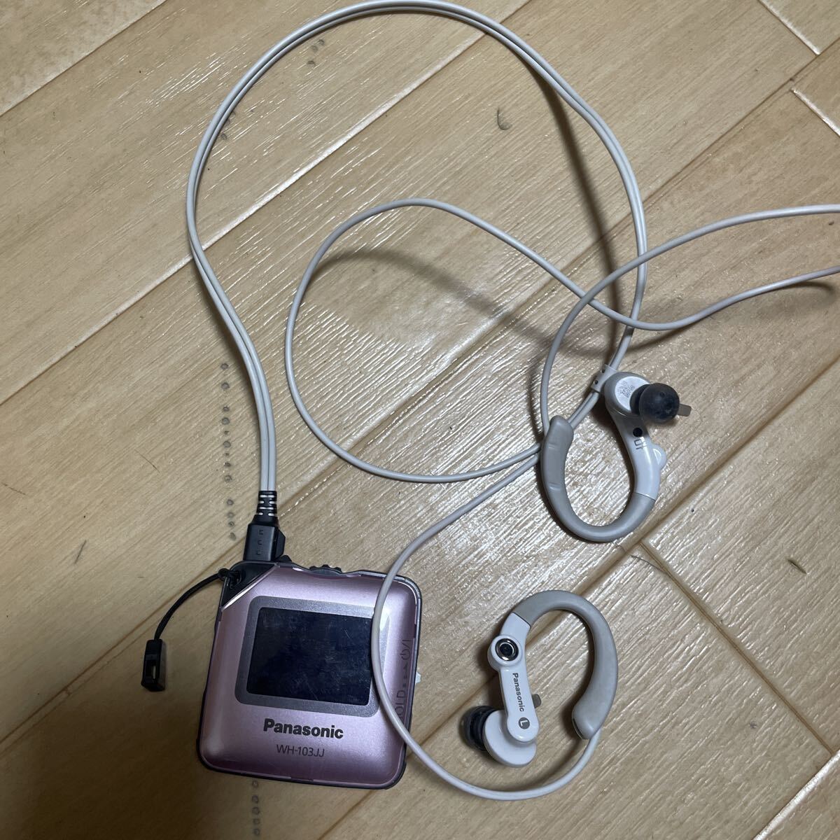 ジャンク Panasonic パナソニック ONWA WH-103JJ ポケット型補聴器 本体とイヤホン拍卖