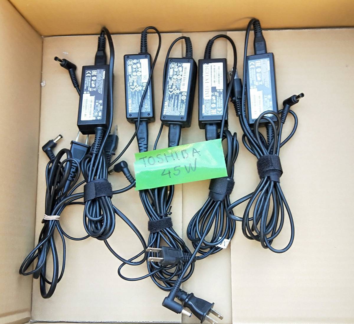 TOSHIBA 19V 2.37A PA5177U-1ACA/外径5.5mm/dynabook R63,R73,B35,B55, B65など 対応 45W ACアダプター *5個セット 送料無料拍卖