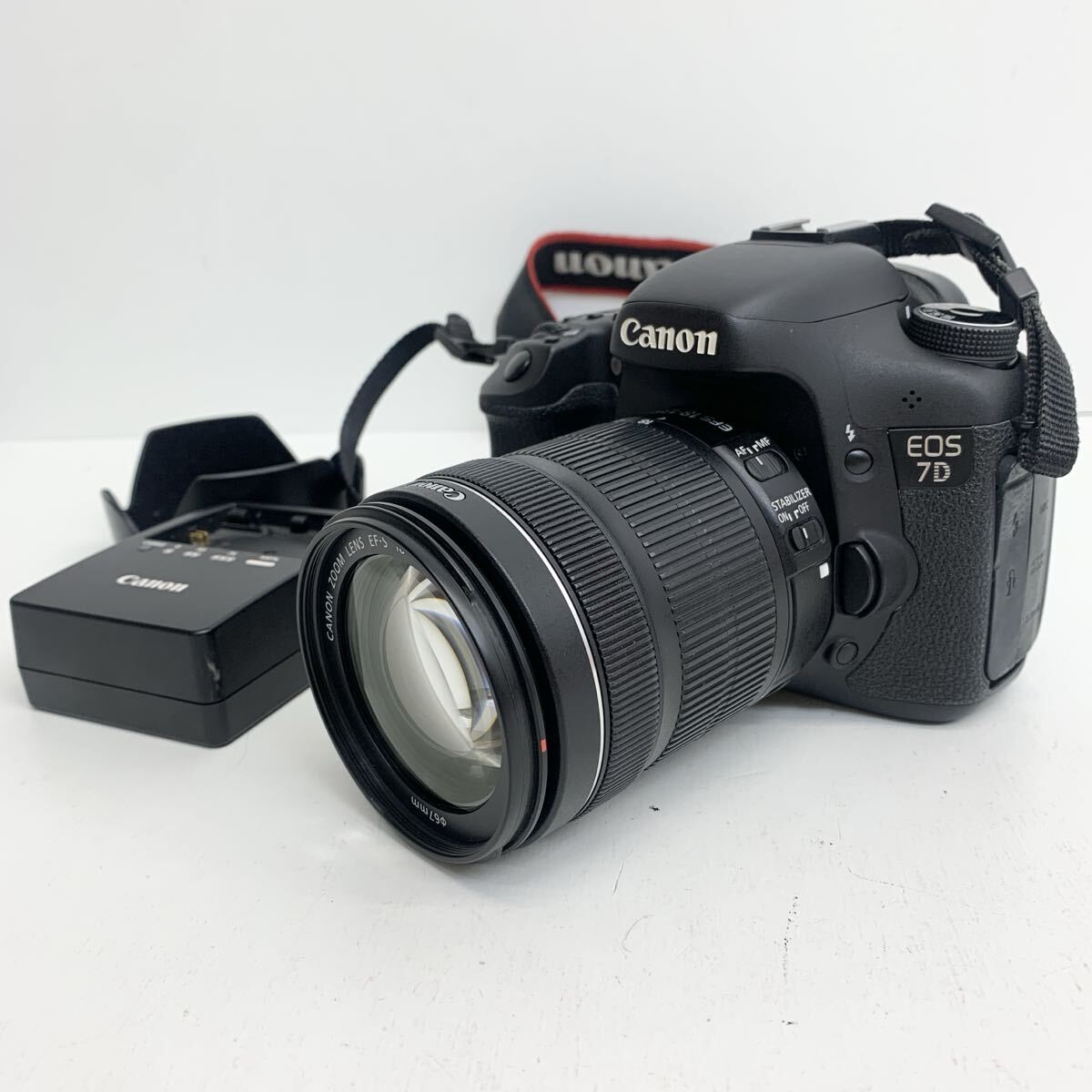 1円~! CANON キャノン EOS7D カメラ 一眼レフカメラ レンズ EFS 18-135 通電確認 済 充電器拍卖