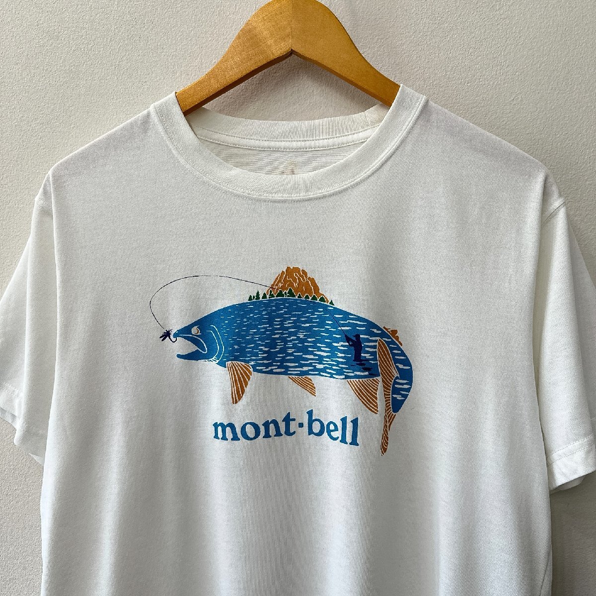 mont-bell モンベル 魚 フィッシングプリント 半袖 Tシャツ サイズ L /ホワイト系 メンズ アウトドア 速乾 キャンプ 釣り 白拍卖