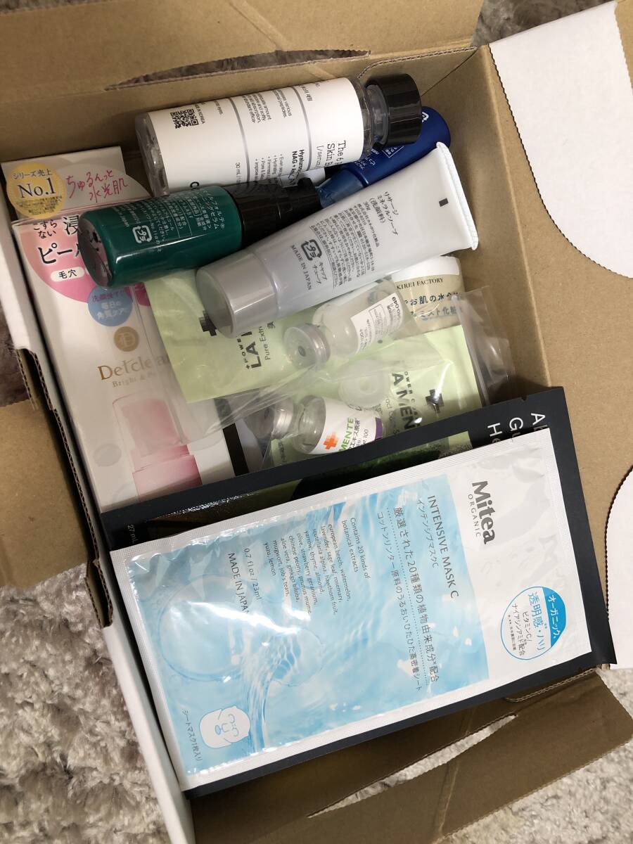スキンケア 基礎化粧品 まとめ売り 化粧水 パック 美容液 洗顔フォーム拍卖