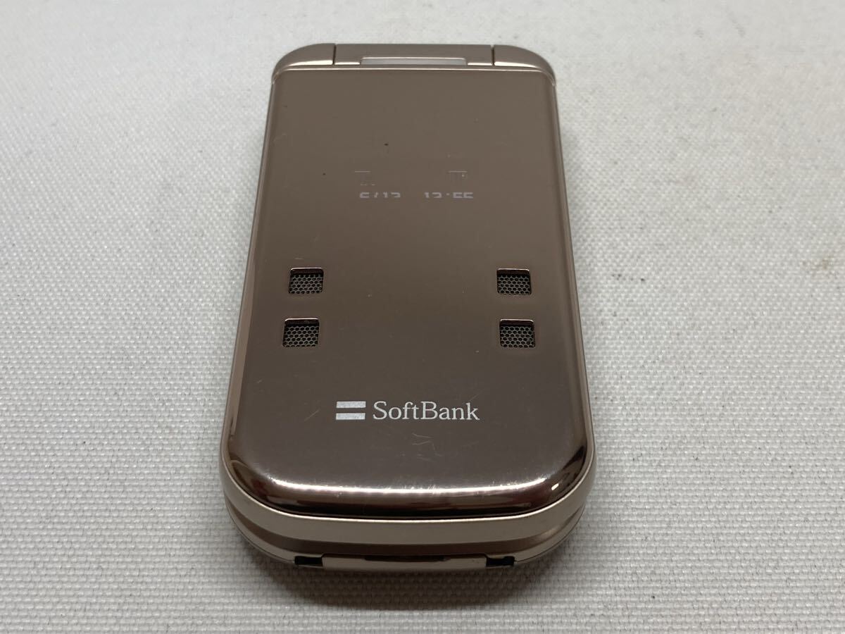 概ね美品 SoftBank ソフトバンク 813T TOSHIBA 東芝 携帯電話 ガラケー シャンパンゴールド g01a70dd拍卖