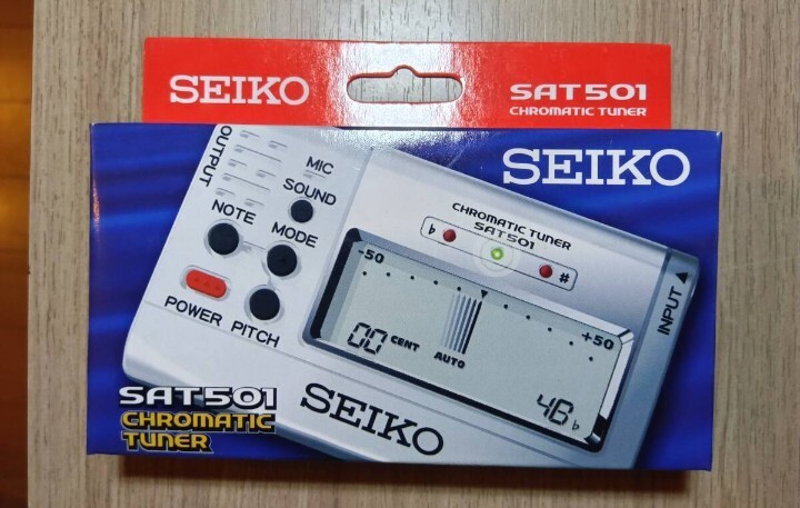 【激安処分価格】SEIKO CHROMATIC TUNER SAT501 セイコー クロマチックチューナー【新品未使用】拍卖
