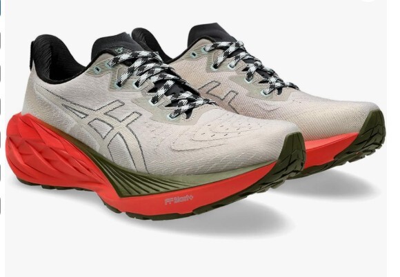 アシックス asics NOVABLAST 4 TR ノヴァブラスト 4 TR 26cm アイボリー×レッド ランニングシューズ スニーカー拍卖