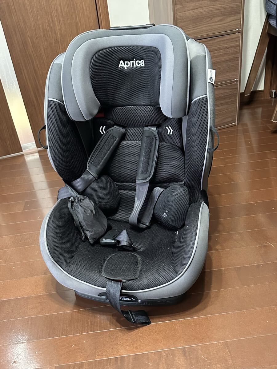 「値下げ」Aprica アップリカ チャイルドシート グレー ISOFIX対応 チャイルドシート ジュニアシート ISOFIX Aprica アップリカ拍卖