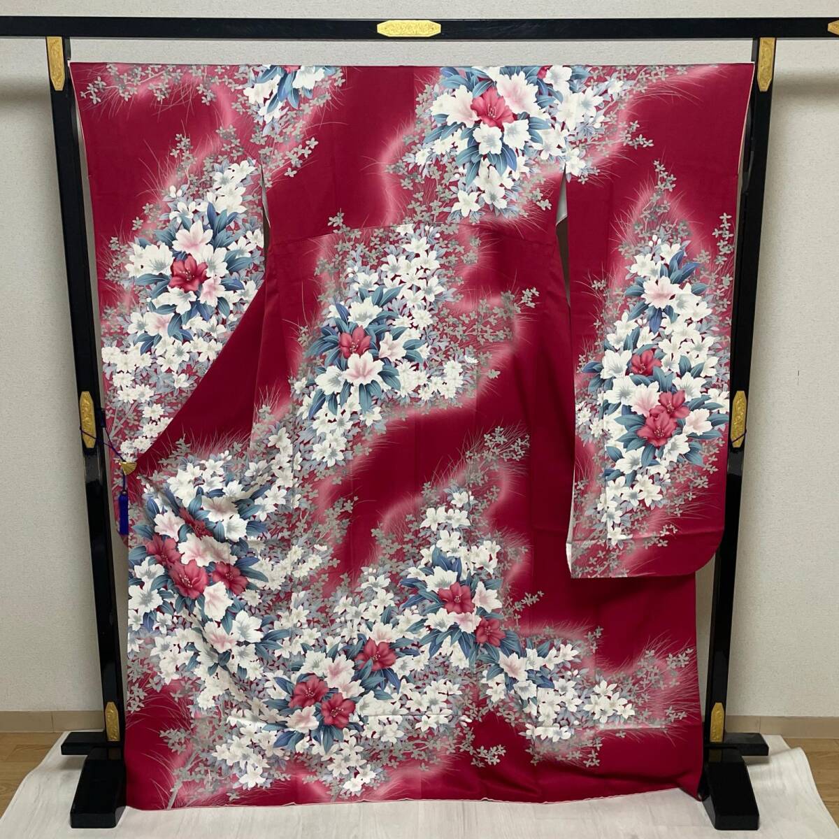 振袖 裄67.5 トールサイズ 美しい大輪の花模様 着物 正絹 X-4175拍卖