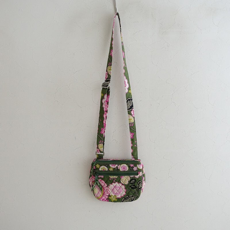 ヴェラブラッドリー Vera Bradley *キルティング ショルダーバッグ*グリーンオフホワイトピンクかばん鞄(ba30-2606-190)【22G62】拍卖