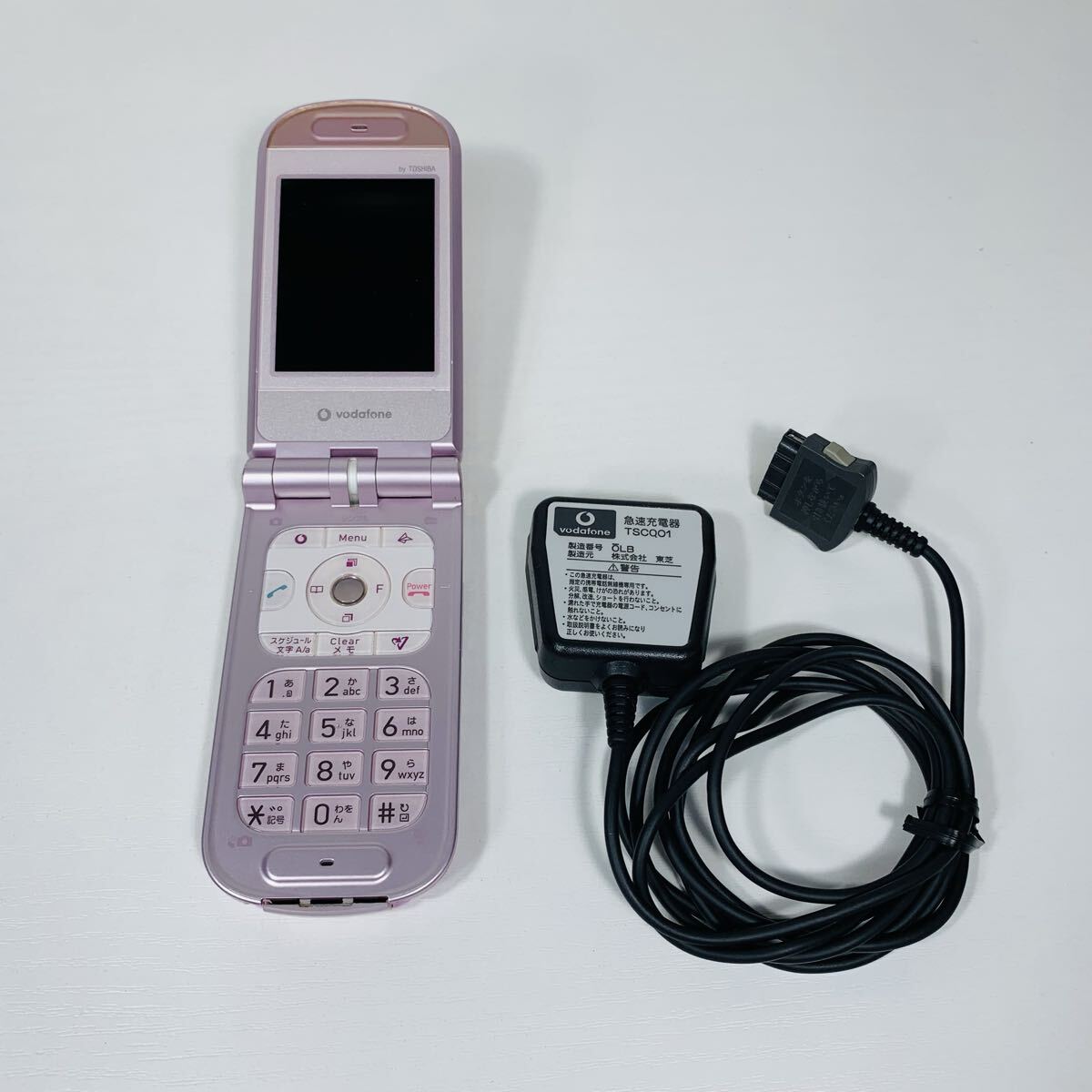 中古保管品 通電OK 電池なし 3G終了につき回線利用はできません ジャンク Vodafone by TOSHIBA ガラケー V502T 急速充電器付き拍卖