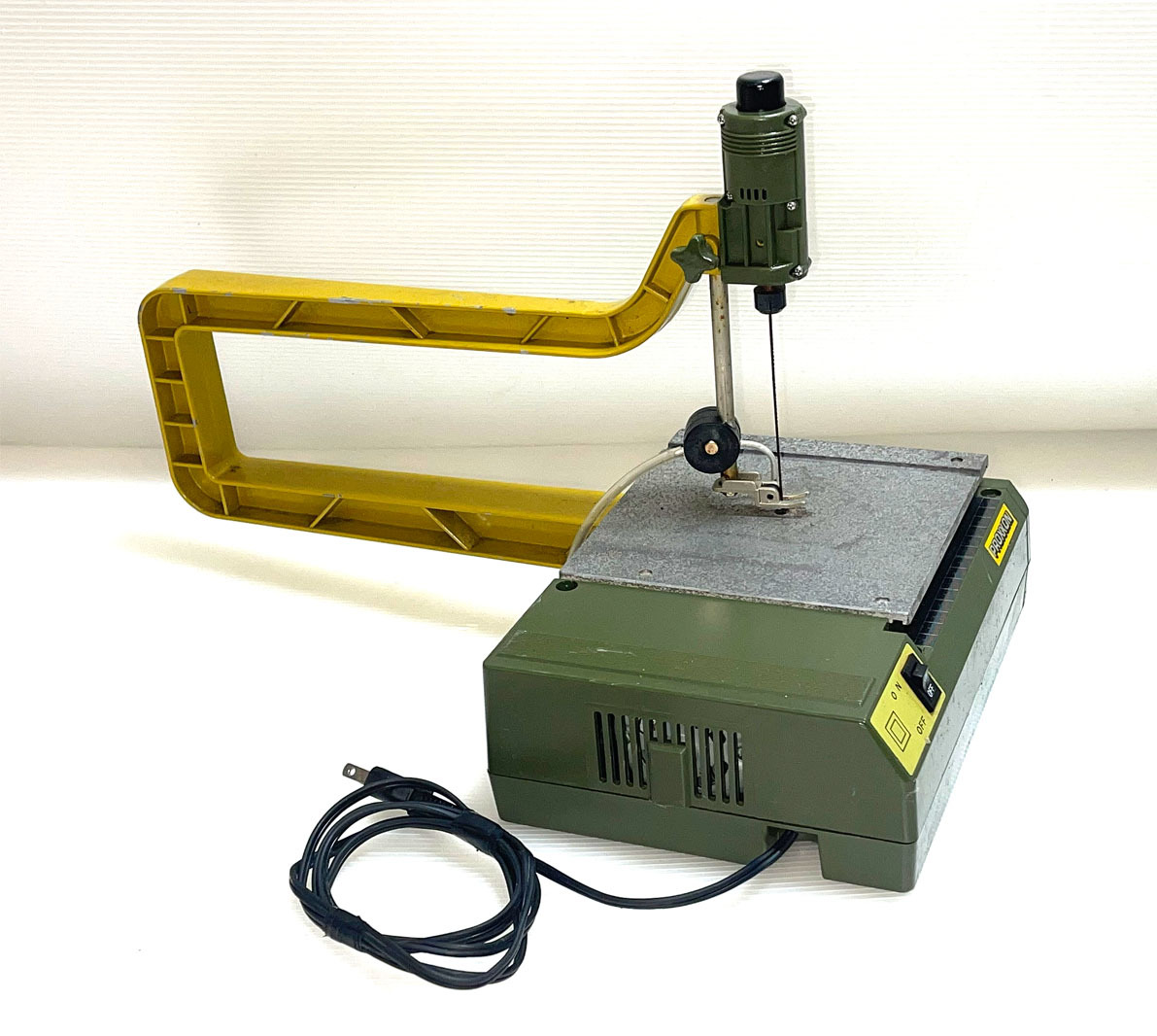 プロクソン PROXXON 卓上糸のこ盤 コッピングソウテーブル No.28086 ☆100V 【動作 確認済】 中古品拍卖