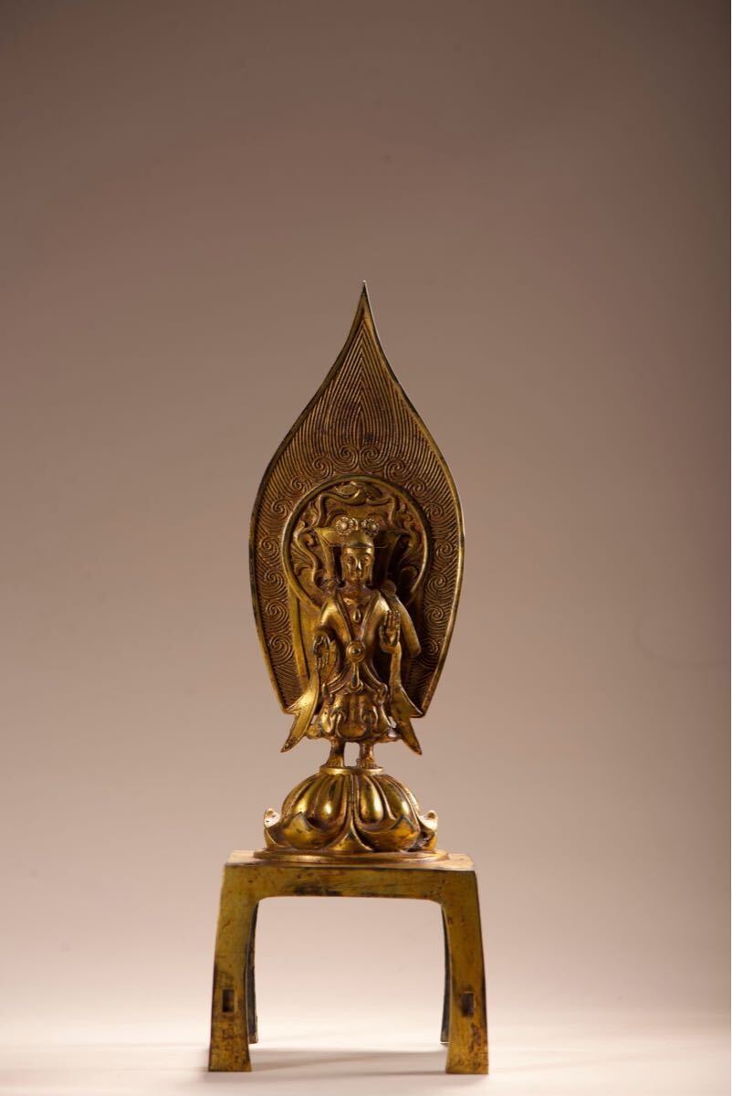 【雅園】中国古美術 北魏時代 仏教美術 仏像 鍍金仏像 置物 古玩 骨董 時代物 古美術 唐物 当時物 置物 高さ30cm w6拍卖