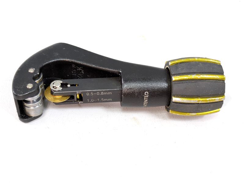 イチネンタスコ TASCO スマートチューブカッター TA560AG 4~32mm パイプカッター 空調 配管工具 レターパック+可 管81774拍卖