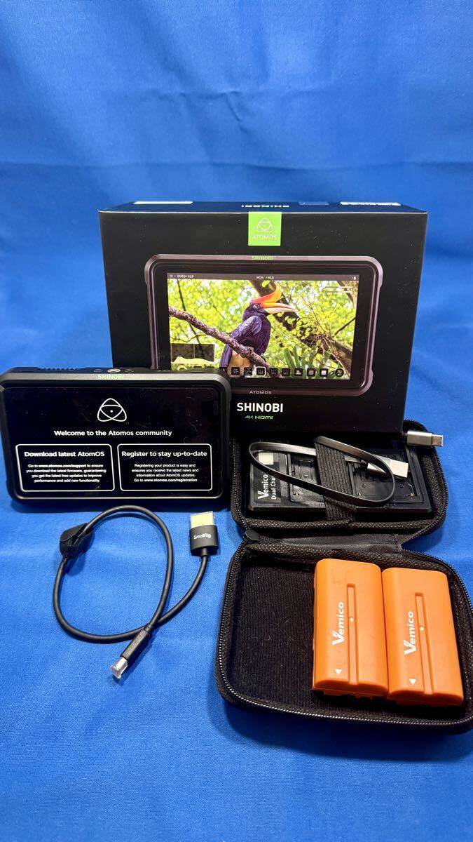 ATOMOS SINOBI 4kモニターとバッテリー2個充電器拍卖