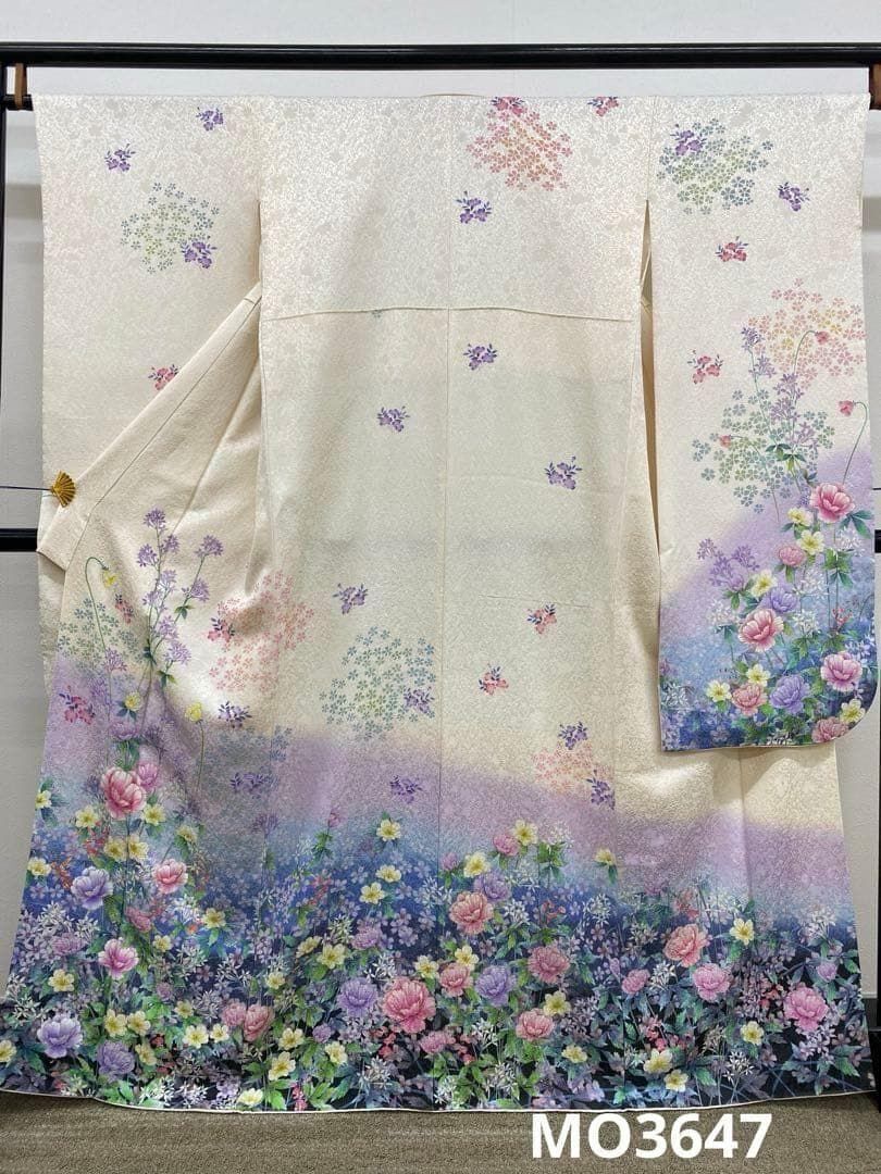 振袖 金彩 紋意匠 花畑 身丈163cm パールトーン加工済 MO3647拍卖
