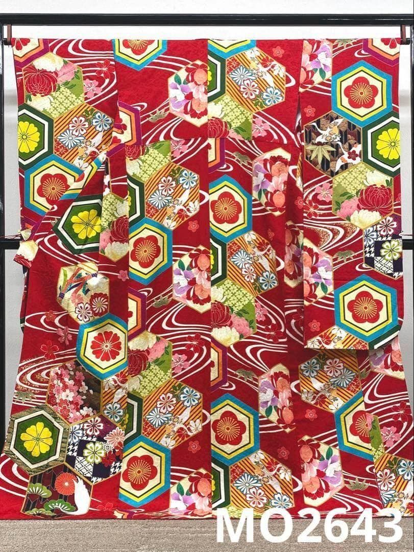 小紋振袖 豪華 金駒 金彩 紋意匠 身丈171cm 撥水加工済 MO2643拍卖