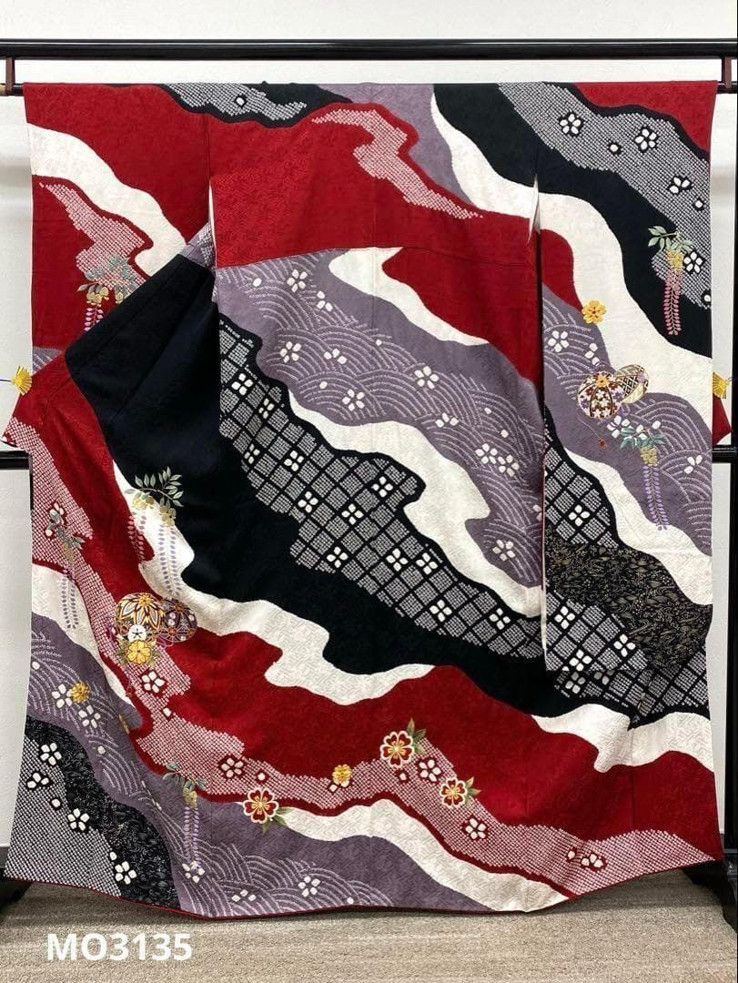 振袖 絞り 金駒 刺繍 紋意匠 鞠 藤 身丈160cm 撥水加工済 MO3135拍卖