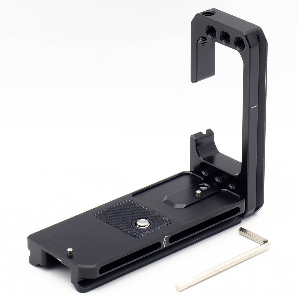 SmallRig 2976 Canon EOS R5 / R6 / R5 C / R6 Mark II 用 Lブラケット タテヨコどちらもアルカスイスQRプレート対応 分割可能 ケージ拍卖