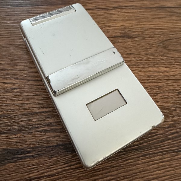 SoftBank ソフトバンク SHARP シャープ 911SH ガラケー 携帯電話 折りたたみ 電池パック付 動作未確認 現状品 コレクション レトロ拍卖