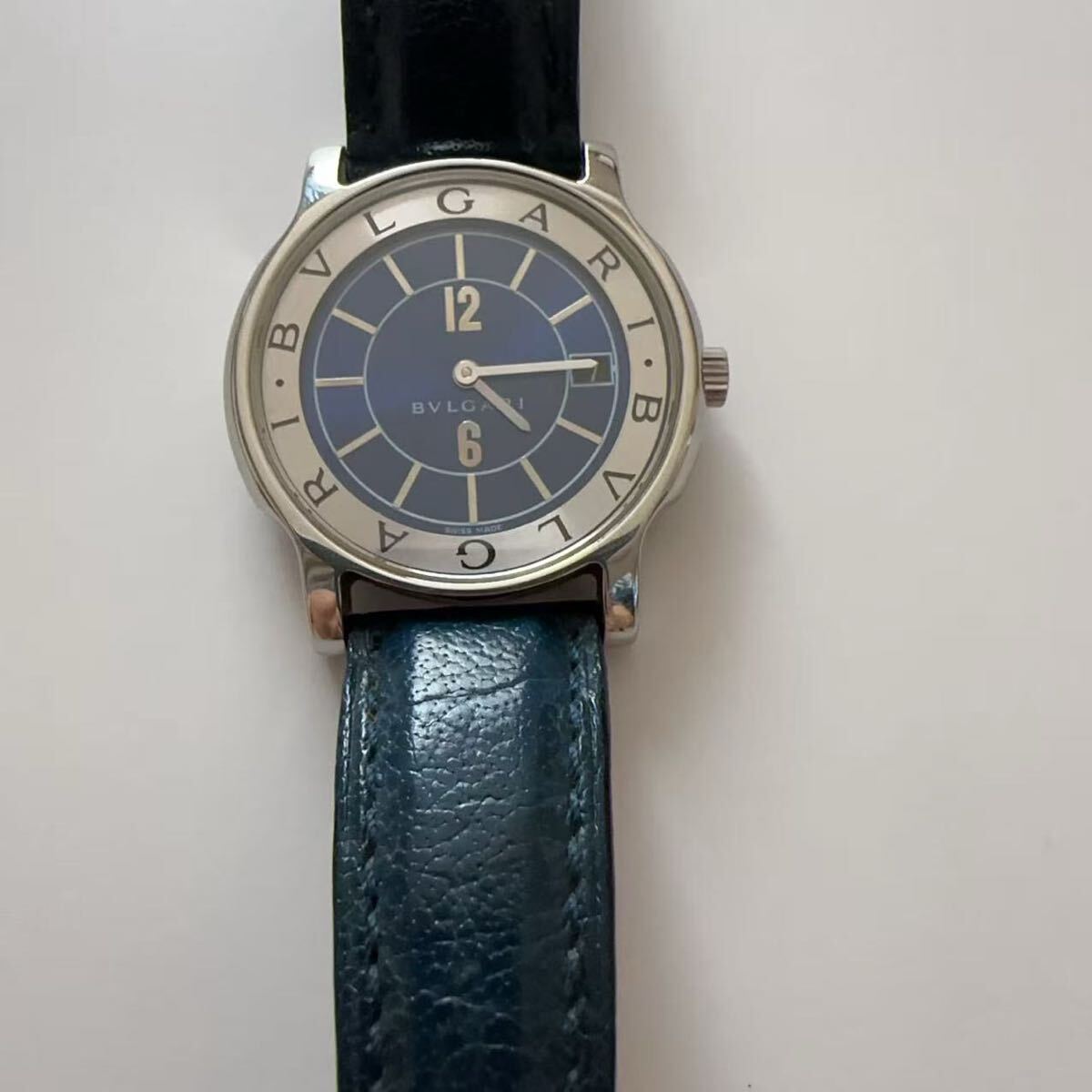 稼働中 電池交換済み BVLGARI ブルガリ ソロテンポ ST35S デイト クォーツ 腕時計 ブルー文字盤拍卖