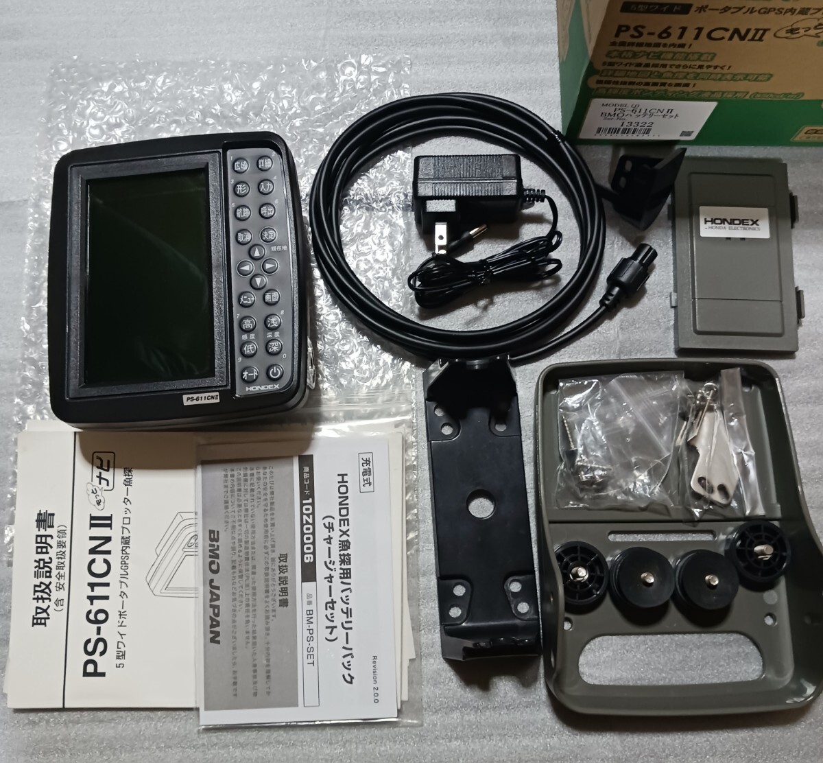 HONDEX ホンデックス PS-611CNII 5型ワイド ポータブルGPS魚探 BMOバッテリー・取付架台セット 売り切りスタート拍卖