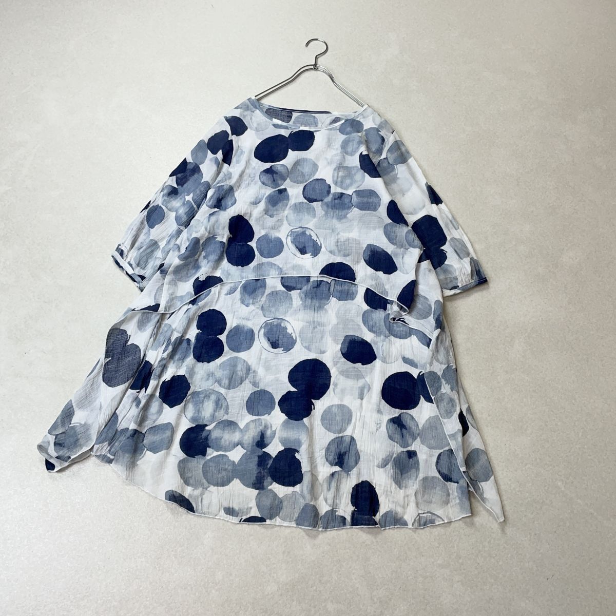 ♪ クロイス 水彩デザイン ワンピース拍卖