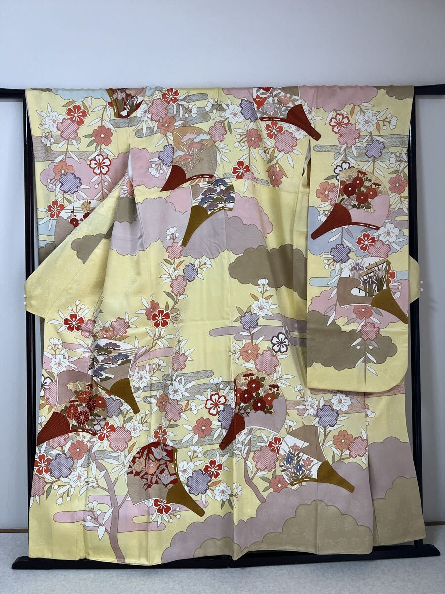 振袖 着物 黄ピンク 金駒刺繍 正絹 金彩 晴着 礼装 秀品拍卖