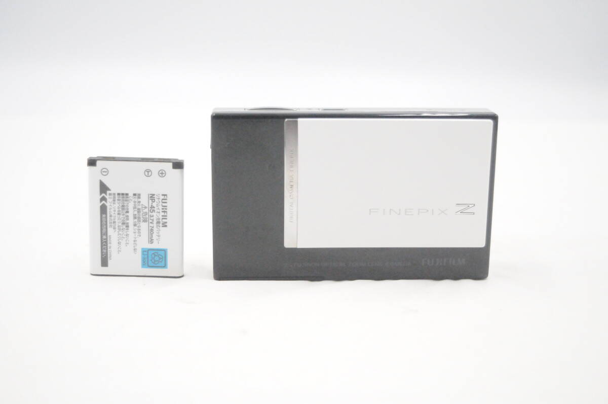 ★動作品★FUJIFILM フジフィルム FINEPIX Z100 fd ホワイト&ブラック★1000円スタート★D271★拍卖