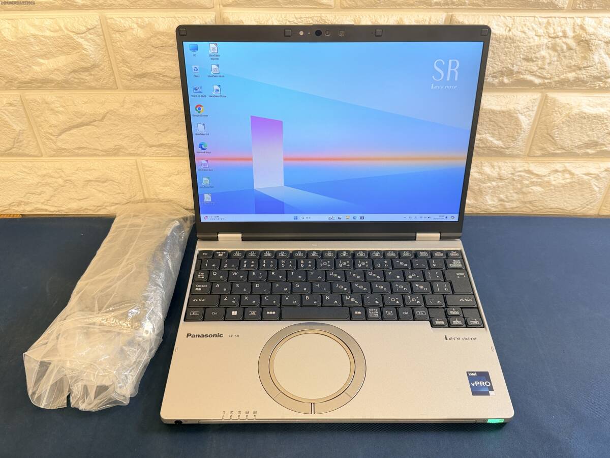 【★2023年モデル 1800H 良質・超美品】 Panasonic Let's note CF-SR3SKEAS /Core i5 1245U/8GBメモリ+NVME 256GB・SSD/WUXGA拍卖