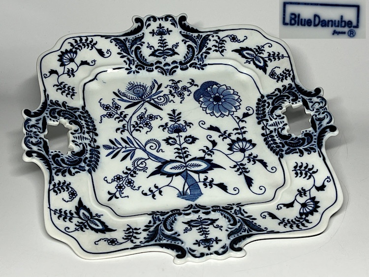 【瑞】ブルーダニューブBlue Danube 手付き 正方形パーティートレイ拍卖