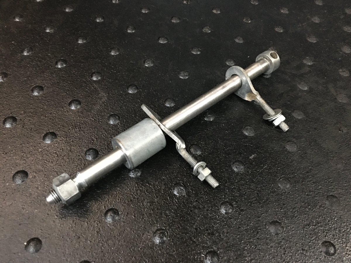 HONDA C100 スーパーカブ リアアクスルシャフト チェーンアジャスター (検索 C102 C105 C65 CD105 6V ヤレ 茶カブ 吊り 絶版 OHV ホンダ拍卖