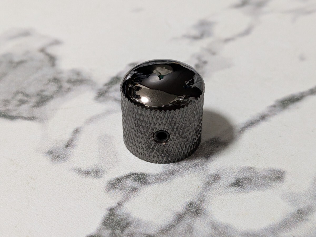 メタルドームノブ 1個 横ネジ コスモブラック キズアリ拍卖